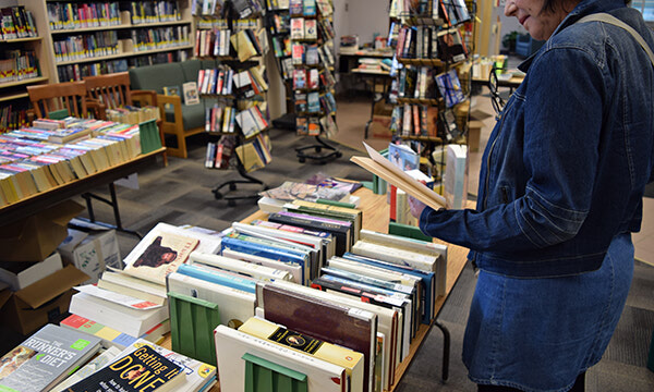 Sioux Lookout Public Library accepting book donations