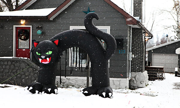 Decorating for Halloween in Sioux Lookout