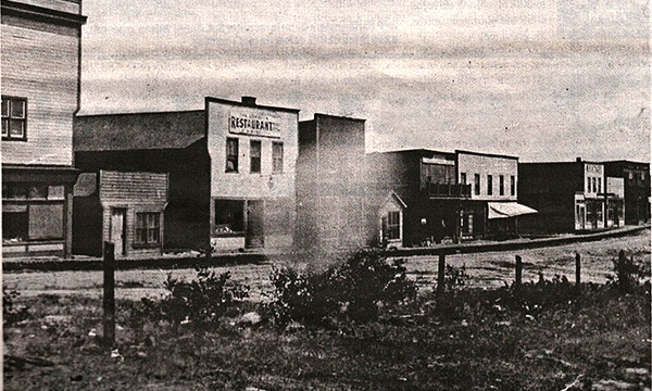 Pic of the Past: Front Street, Sioux Lookout. Date unknown.