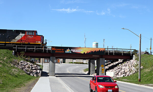 Rail Safety Week reminds people of potential rail crossing risks 