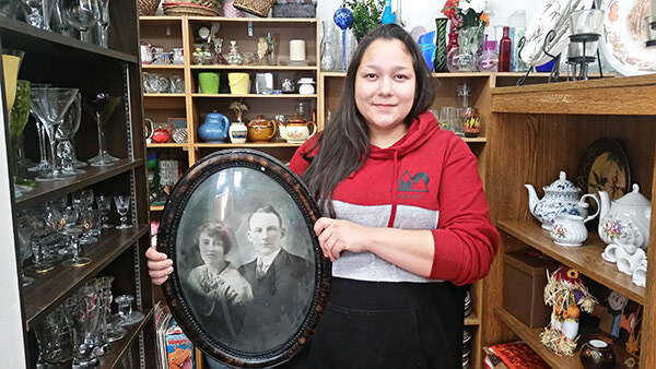 Sioux Lookout resident reunited with family heirloom