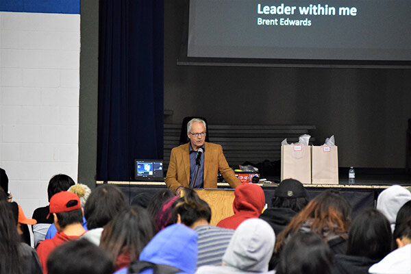 Sioux Lookout Mayor Doug Lawrance welcomed PFFNHS students to the area, and wished them all the best during the school year. - Jesse Bonello / Bulletin Photos